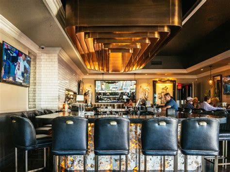 Off The Hook at the original fish CO – reviews, photos, working .